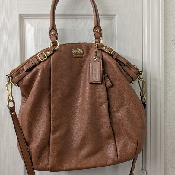 Coach Tan Leather Shoulder Bag - Picture 1 of 4